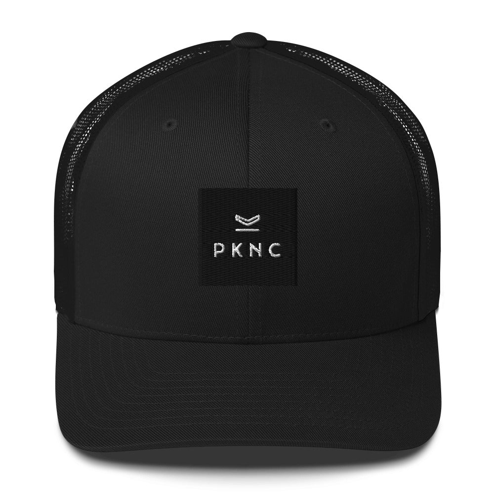casquette style trucker PKNC